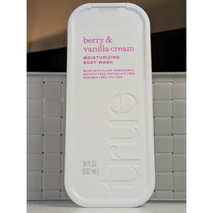 True Berry & Vanilla Cream Moisturizing Body Wash 18 fl oz NEW